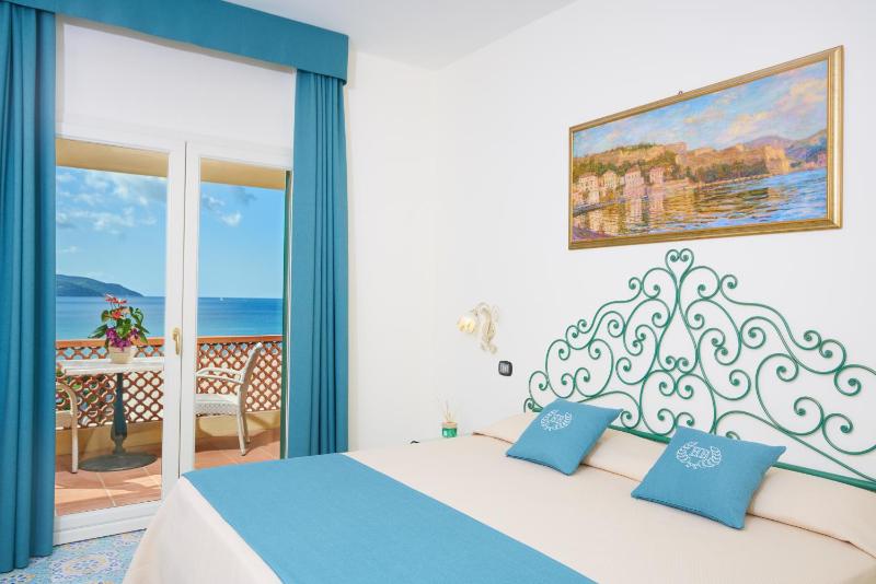 Junior Suite image 1