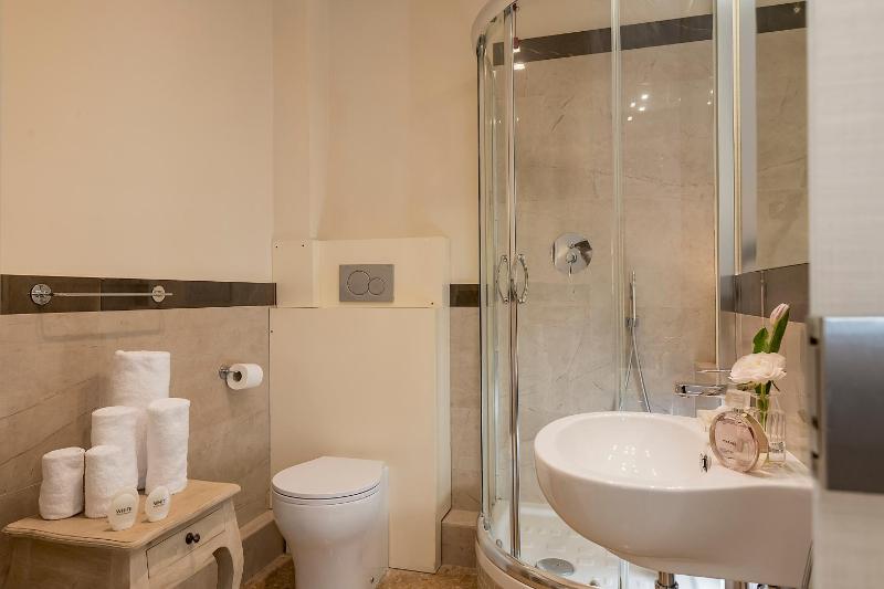 Superior Double or Twin Room image 3