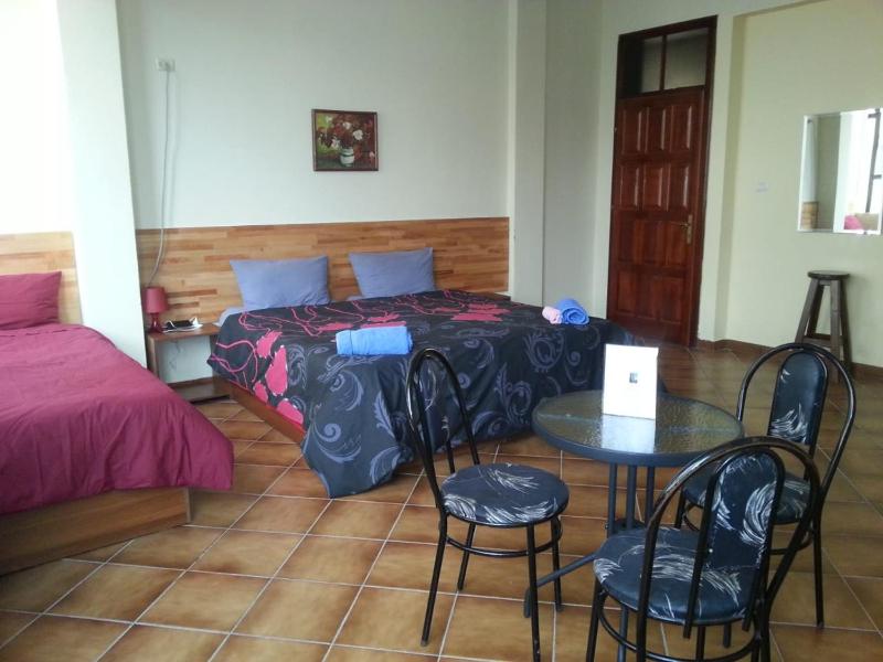 Triple Room with Private Bathroom image 4