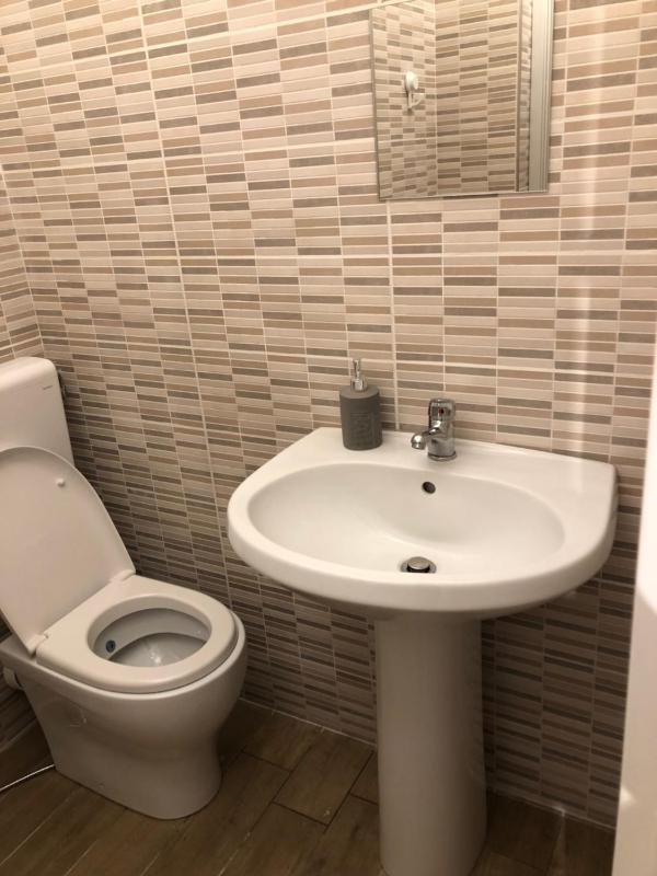 Double Room with Private Bathroom image 4