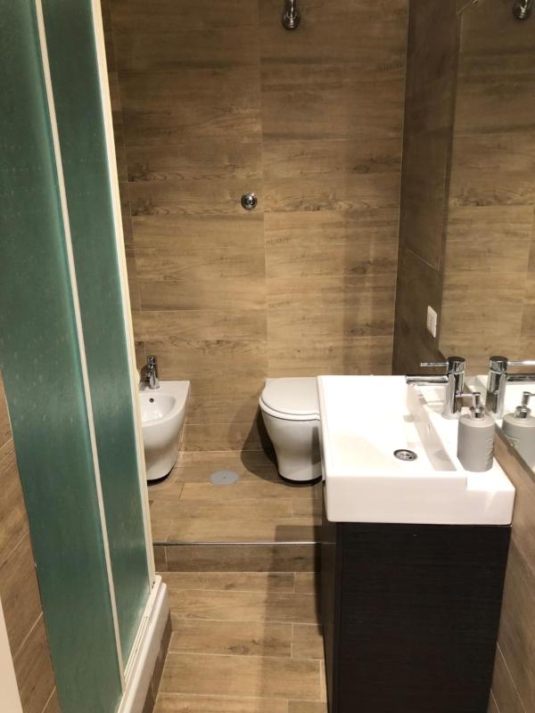 Double Room with Private External Bathroom image 3