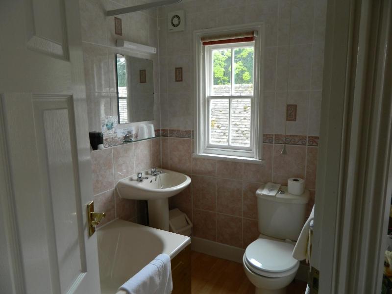 Superior Double Room image 3