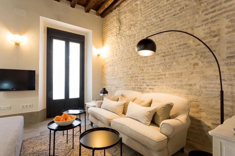 Oak & Sandstone Studio - Space Maison Apartments - image 11