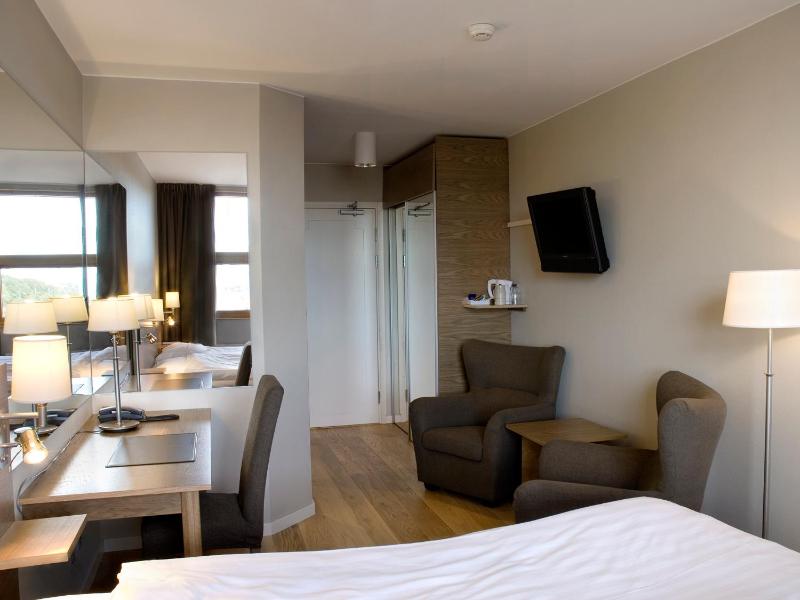 Double Room Classic (Excluding Spa) image 3