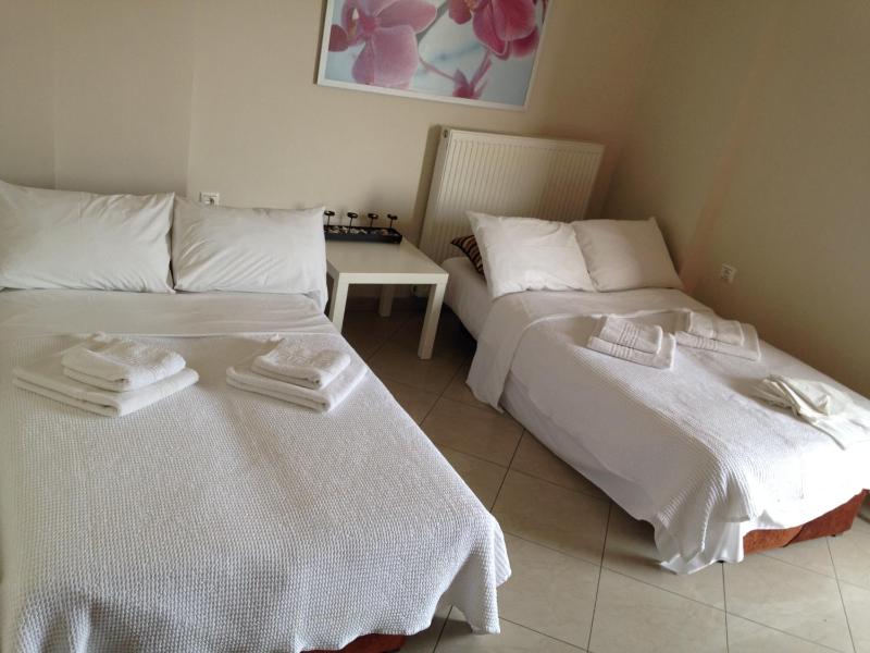 SEMIRAMIS SUITES with pool - image 38