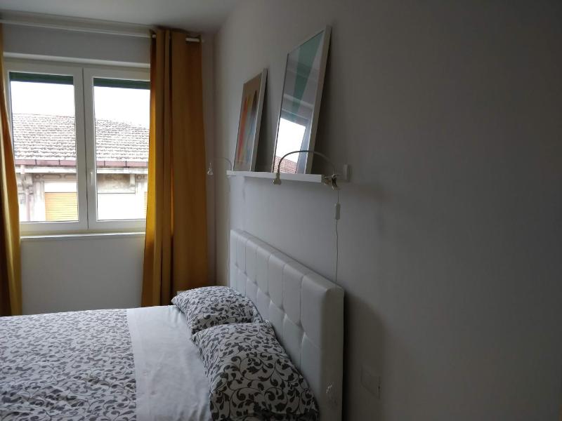 Deluxe Room image 2