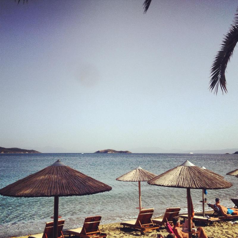 Angeliki Beach Hotel - image 9
