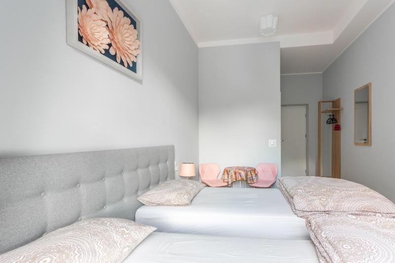 Babel Hostel - image 14