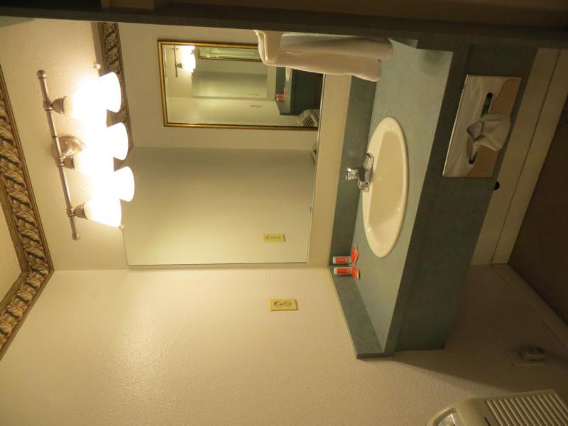 Portland Inn - image 37