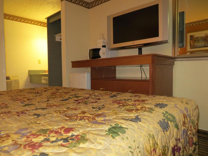 Portland Inn - image 18