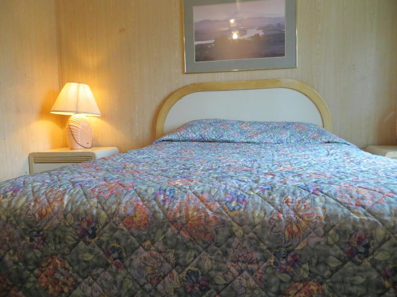 Madison Suites Motel - image 45