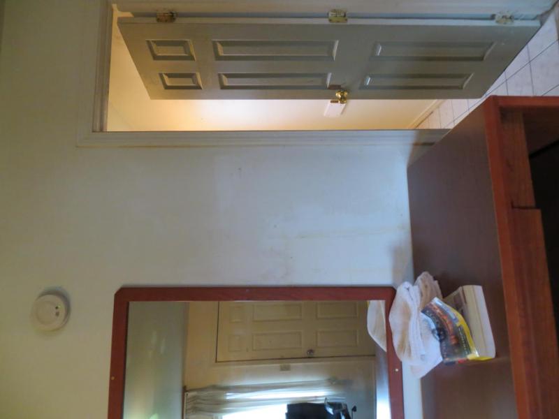 Madison Suites Motel - image 25