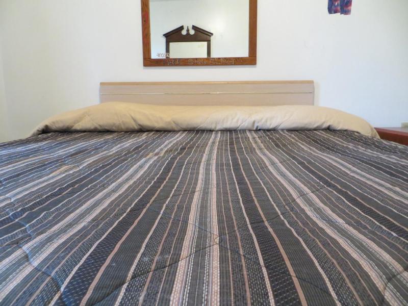 Madison Suites Motel - image 34