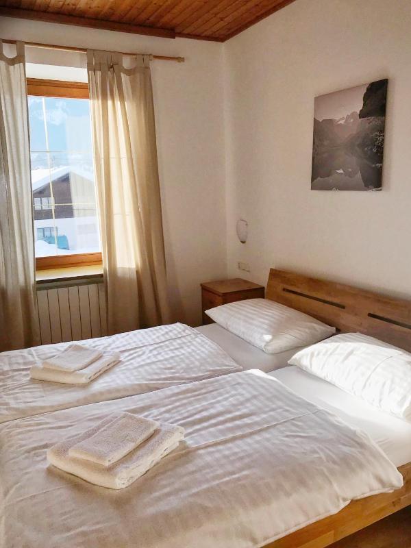 Apartment image 3