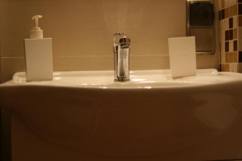 Apartment - Ground Floor image 3