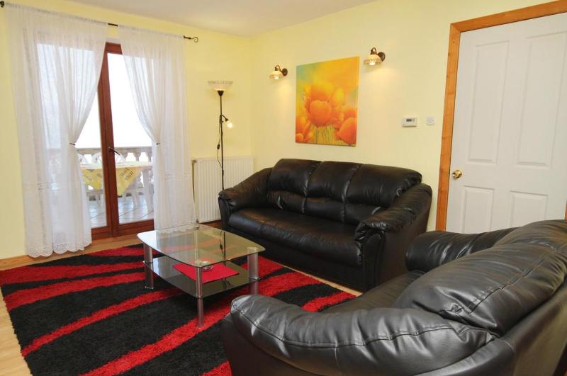 Two-Bedroom Apartment with Terrace and Sea View image 1
