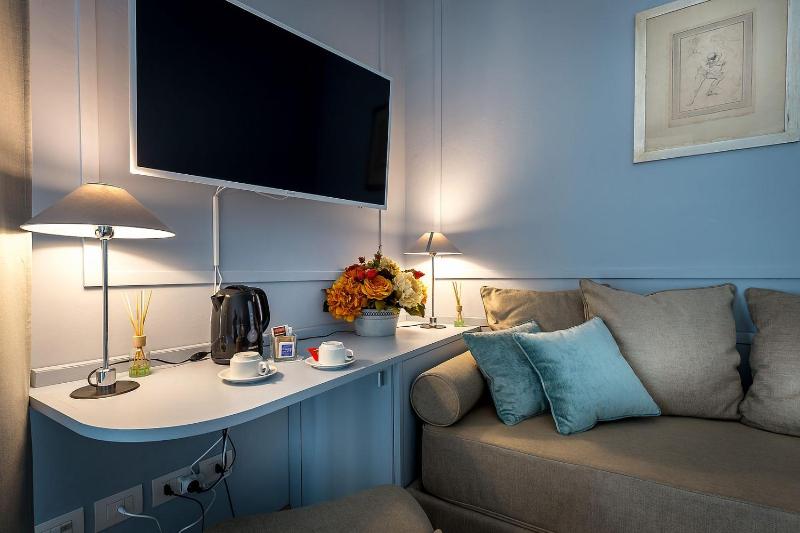 Triple Room image 4