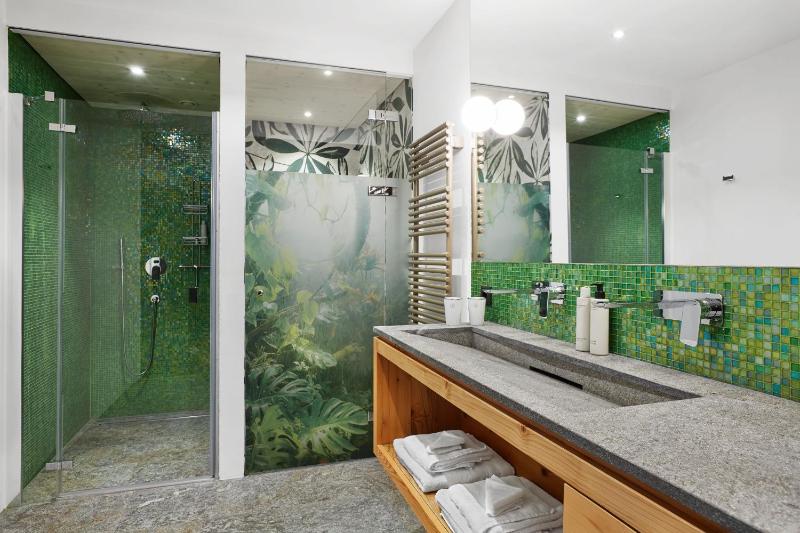 Loft Suite 8 image 2