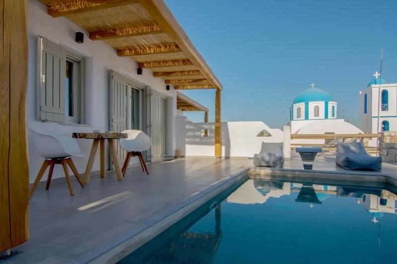 Villa with Private Pool image 3