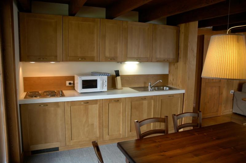 One-Bedroom Suite image 3