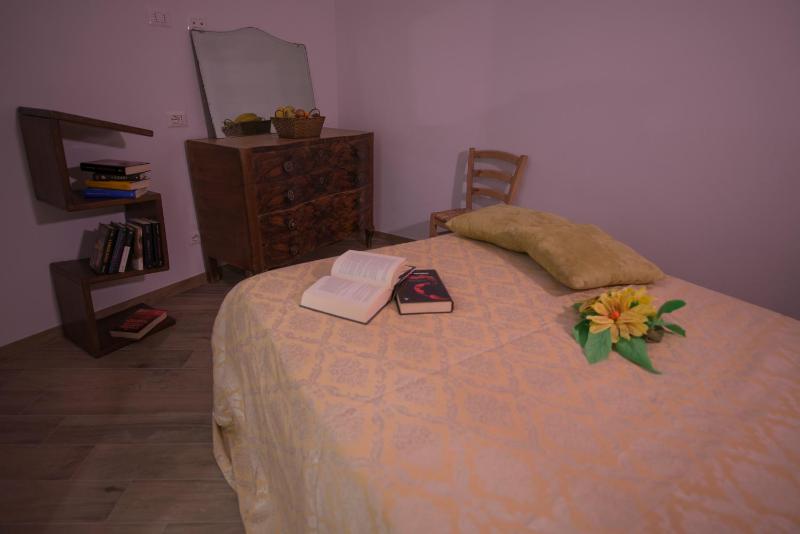 Single Room image 4