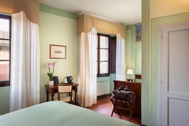 Triple Room image 2