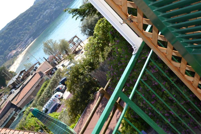 Double Room with Sea View image 3