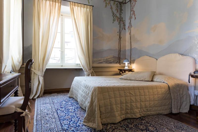 Superior Double Room image 4