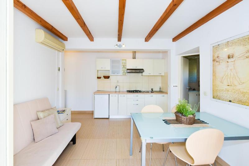 Apartments Cala - image 16