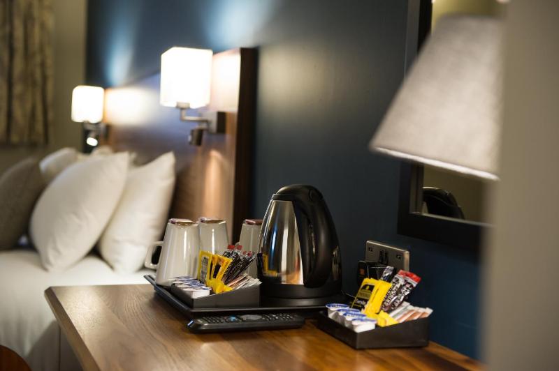 Family Room (2 Adults + 2 Children) image 2