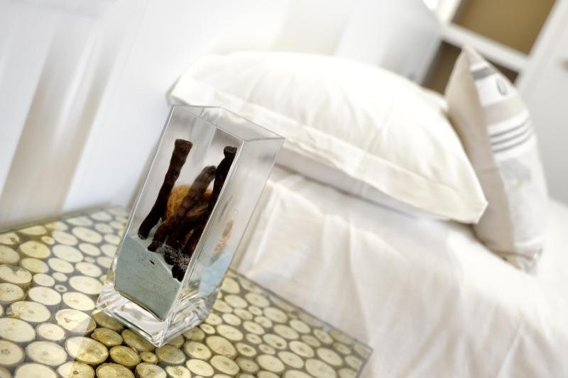Superior Triple Room image 3