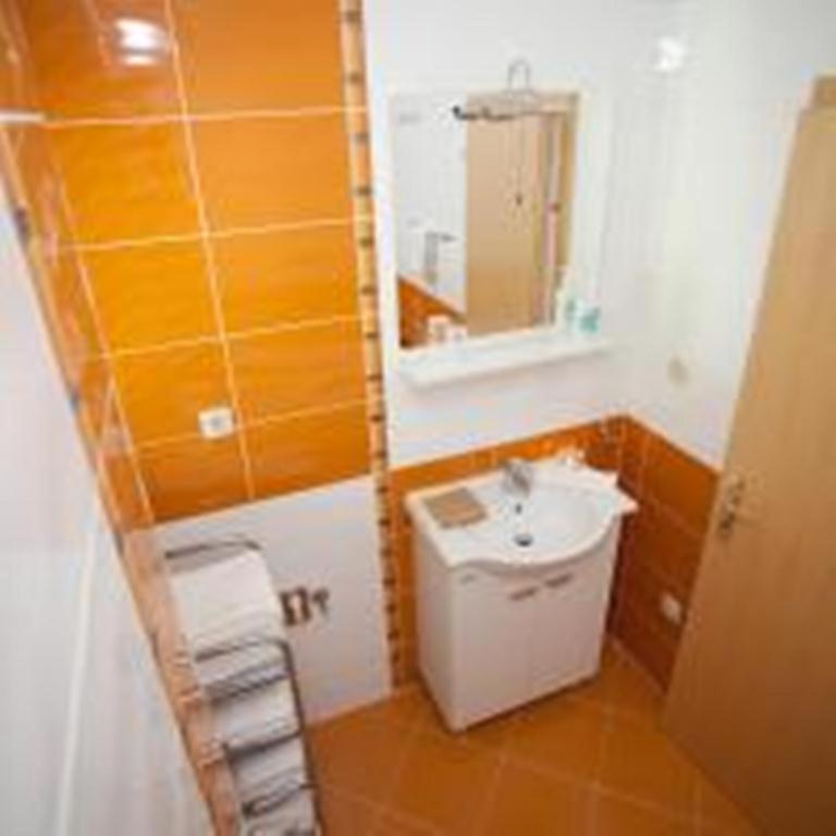 Apartment with Balcony image 4