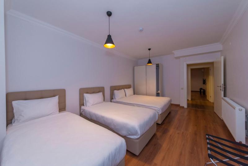 Family Suite - Basement Floor image 4