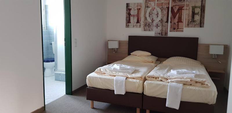 Apartment image 2
