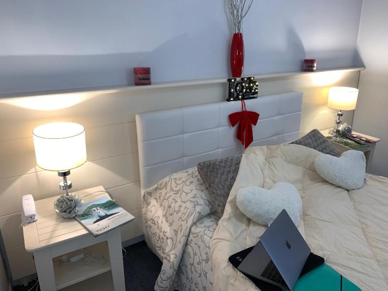 Double Room image 1