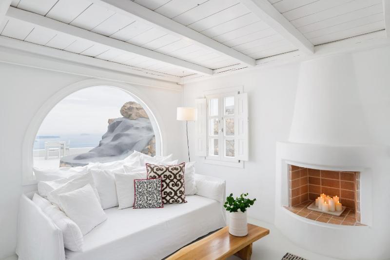 Villa Elidami with Private Pool and Caldera View image 1