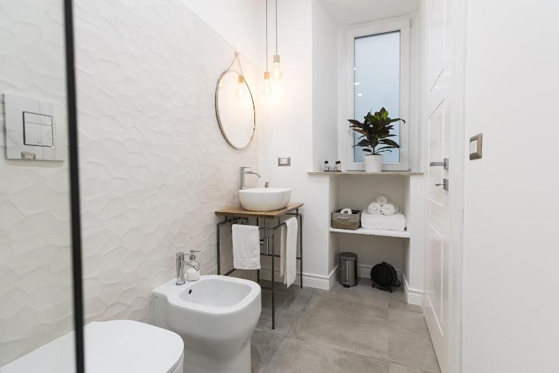 Bellini Suite - image 16