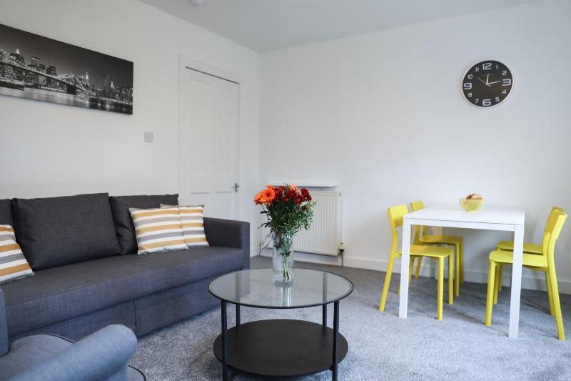 Apartment image 4