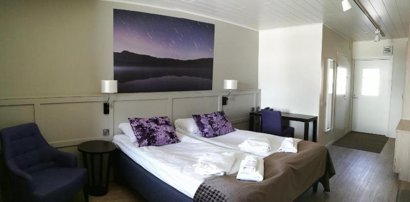 Superior Double Room image 3
