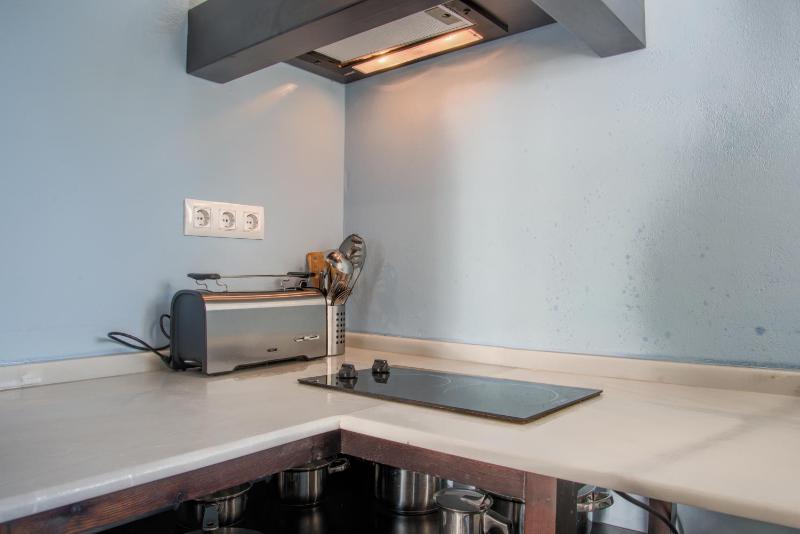 Apartment with kitchen image 2