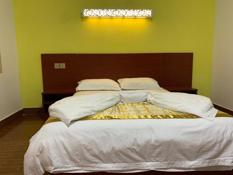 CHONG TI HOTEL - image 9