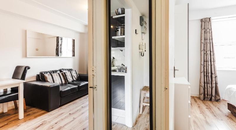 Parnell Apartments - image 11