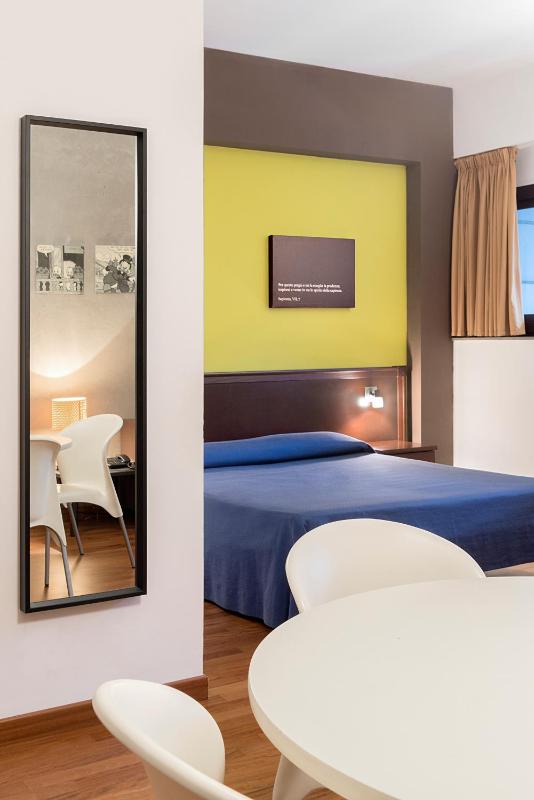Superior Room image 2