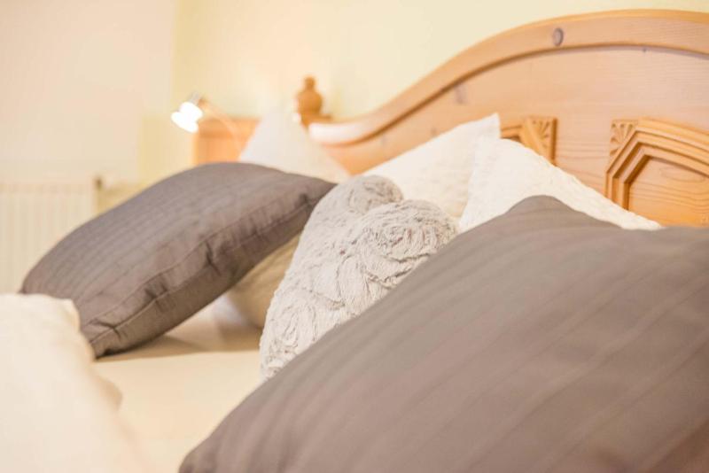 Double Room image 2