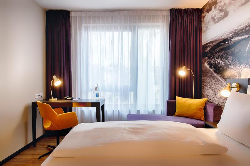 Superior Double Room image 1