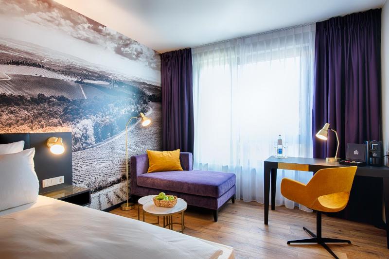 Executive Double Room image 1