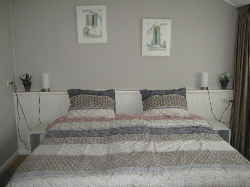 Double Room image 3