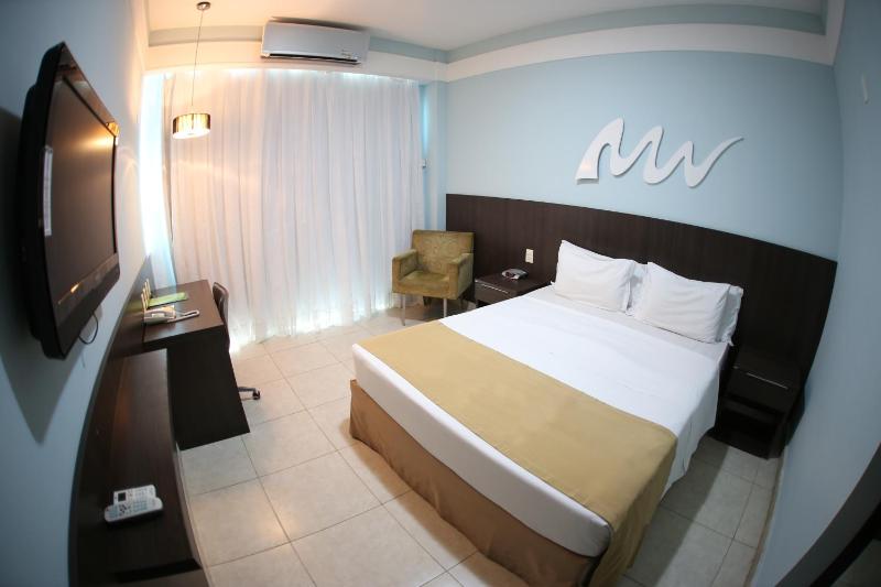 Real Classic Hotel - image 11