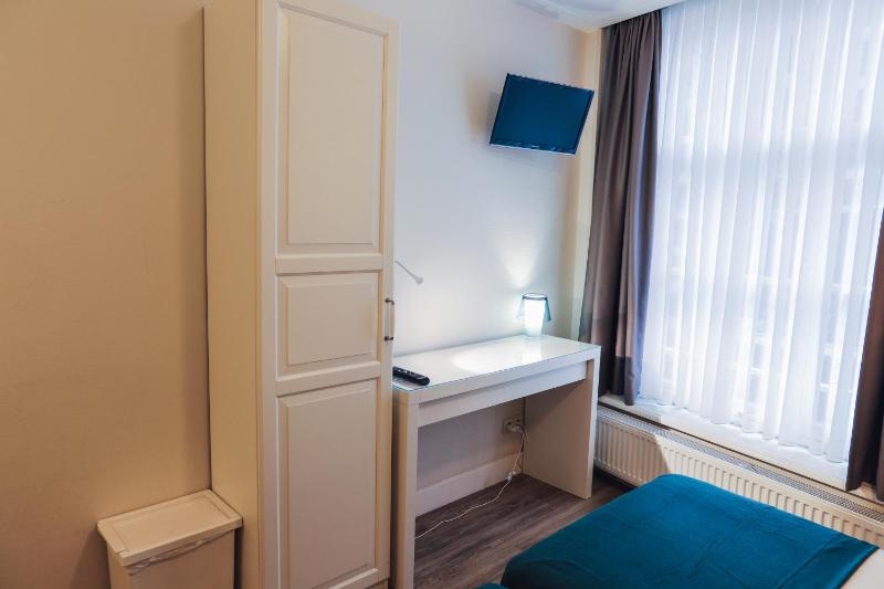Hotel Corner House - image 15