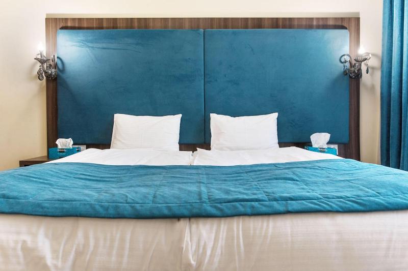 Junior Suite image 1